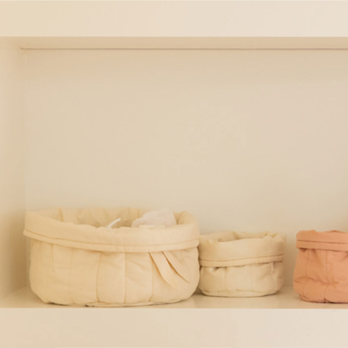 Kit de 2 Cestas Bambie Natural  Ø 30 x 20 cm e Ø 15 x 15 cm