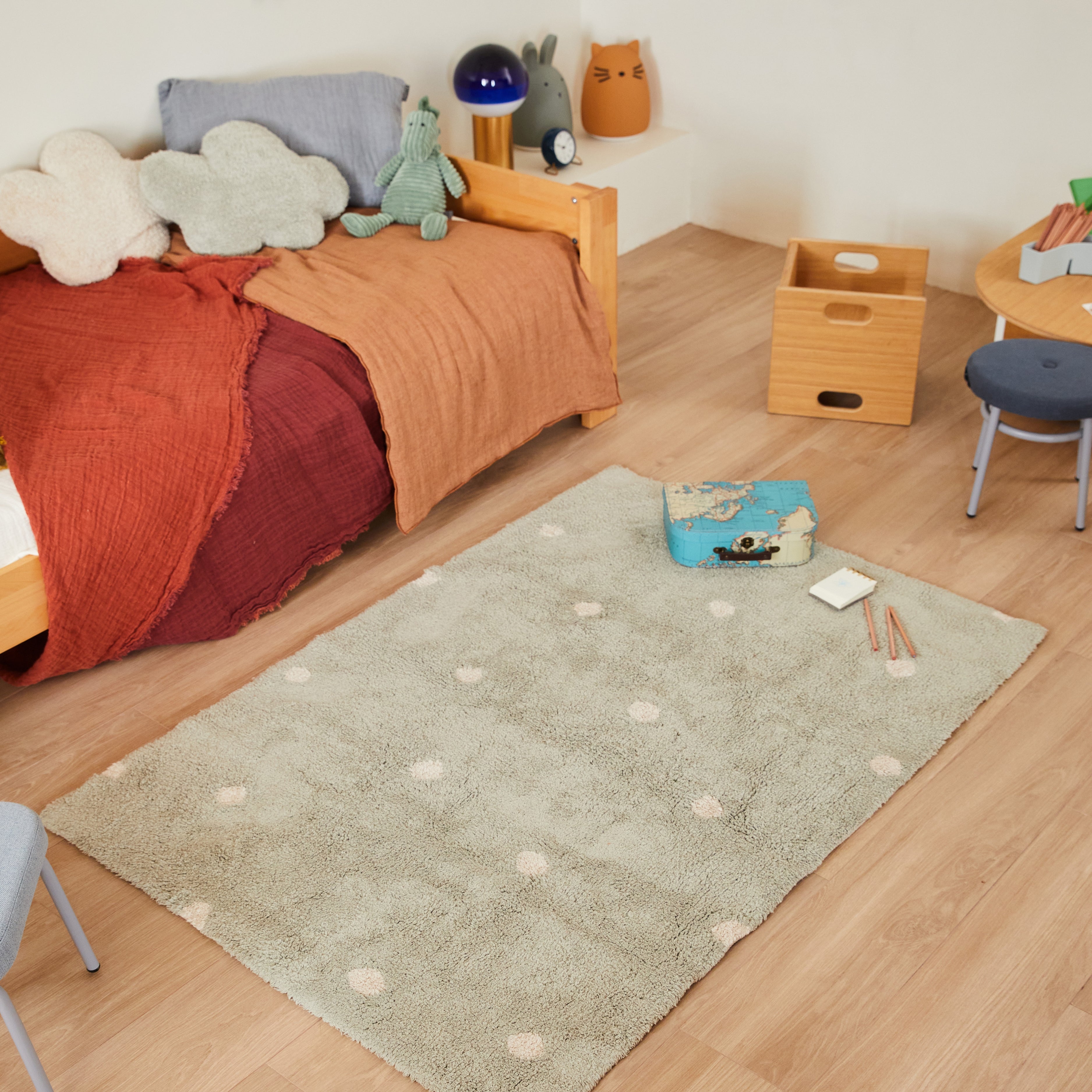 Tapete lavável Mini Dot  Salvia azul 100 x 150 cm