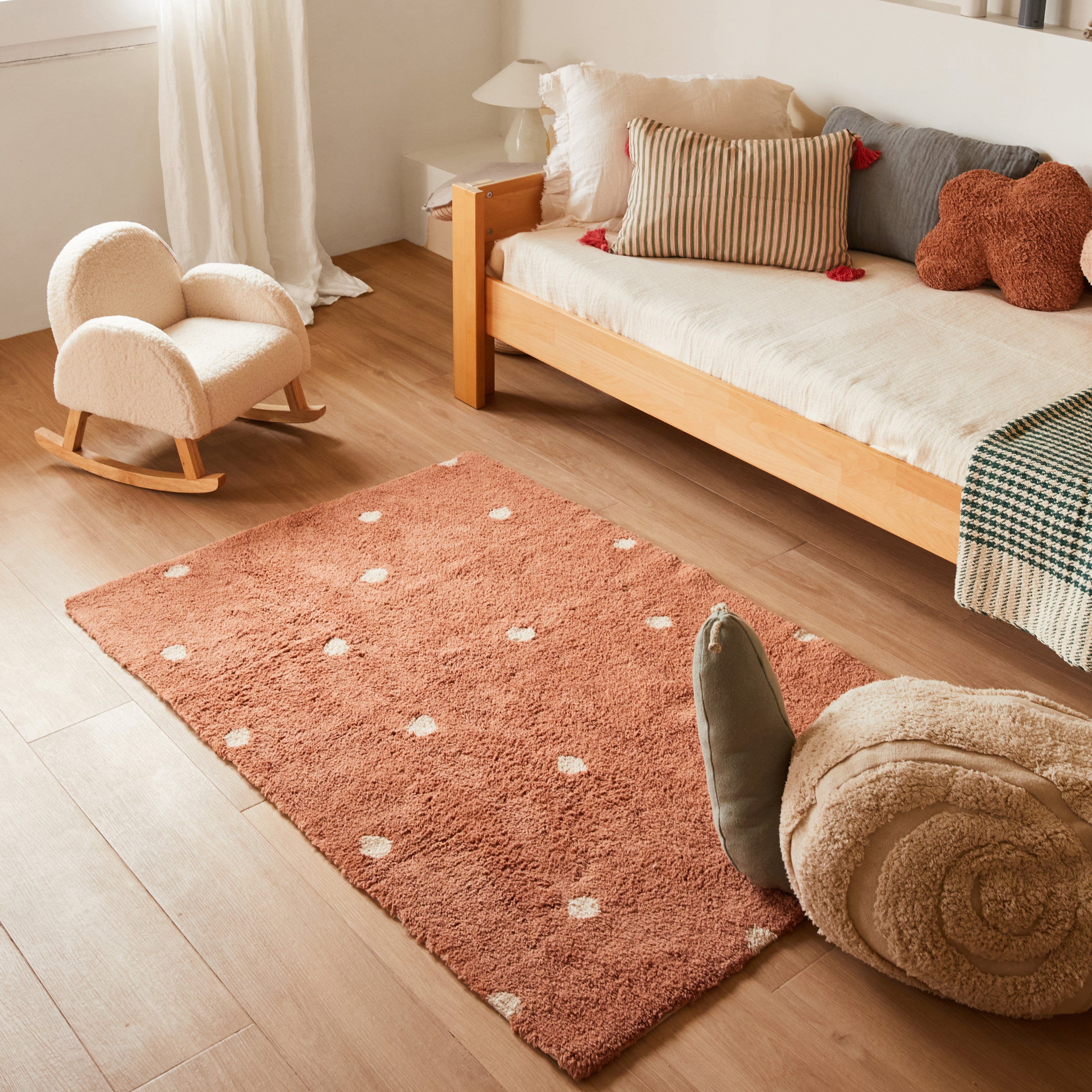 Tapete lavável Mini Dot  Castanha 100 x 150 cm