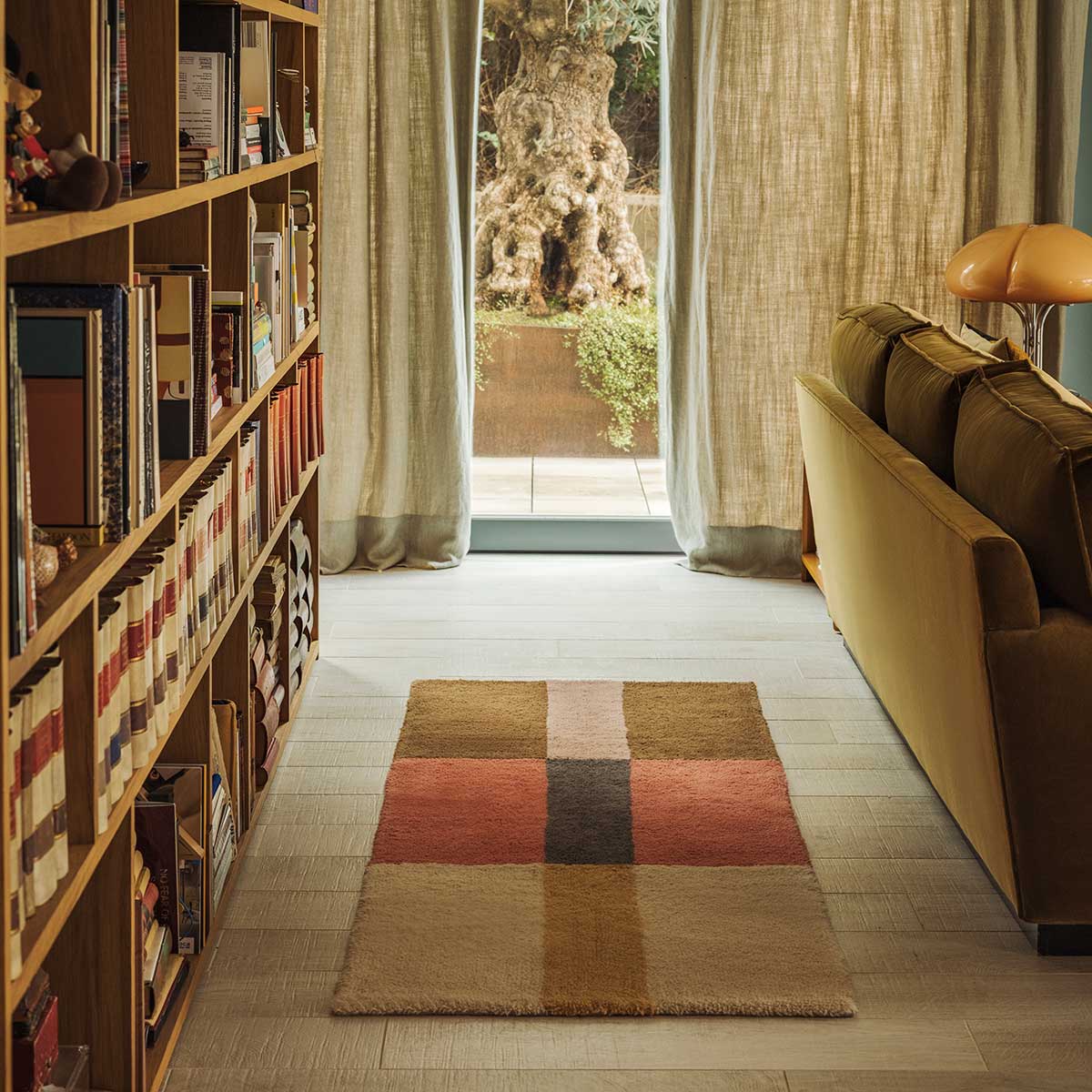 Tapete de Lã Lavável Lorena Canals Woolable® Coral Temperado, Noz & Concha 80 x 230 cm