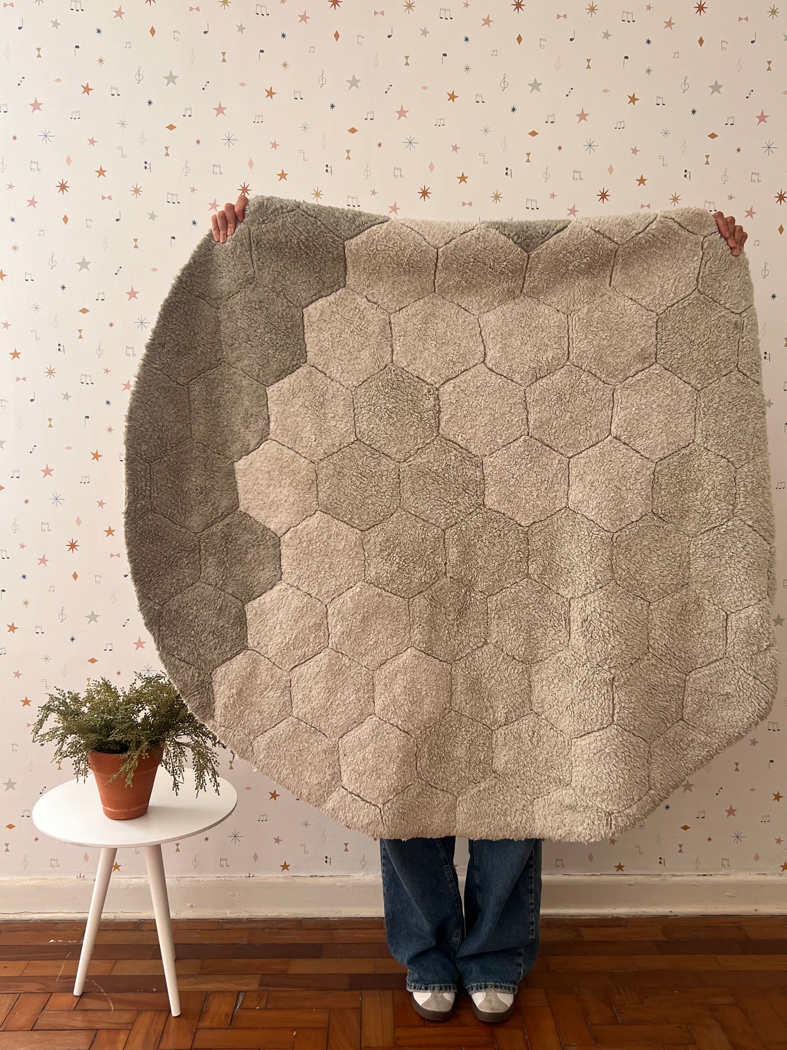 Tapete lavável Honeycomb Blue Sage Ø 140 cm Circula Momy