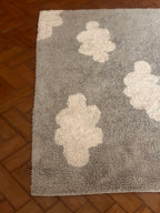 Tapete Lavável Nuvem Cinza 120 x 160 cm Circula Momy