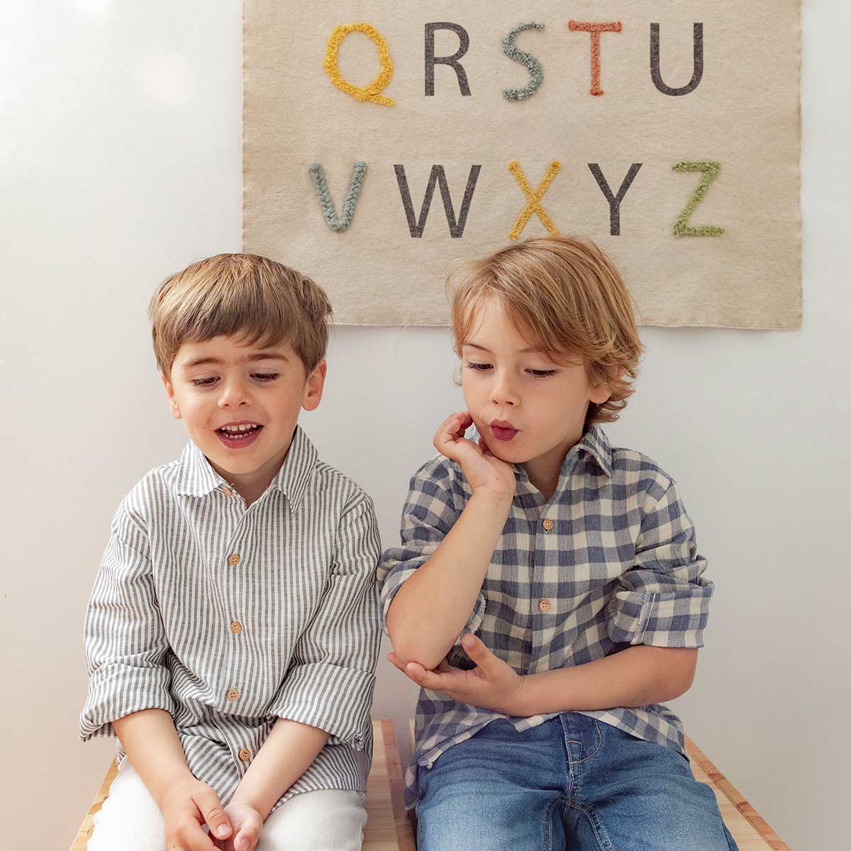 Enfeite de parede ABC Colorido 70 x 100 cm