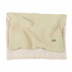 Manta de inverno bordada em linho francês Green tea 70 x 100 x 3 cm