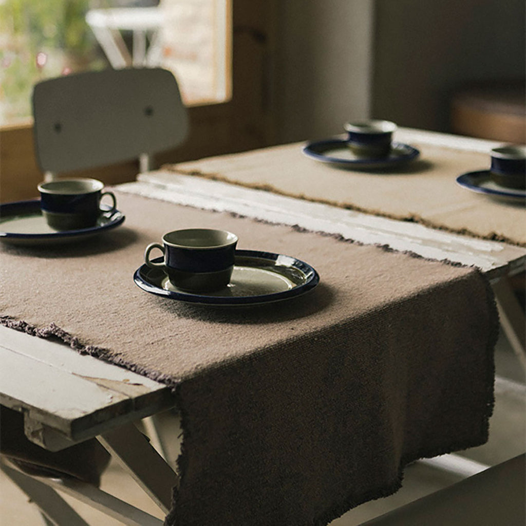 Caminho de mesa Lorena Canals Stonewashed – Soil brown - Marrom 50 x 160 cm